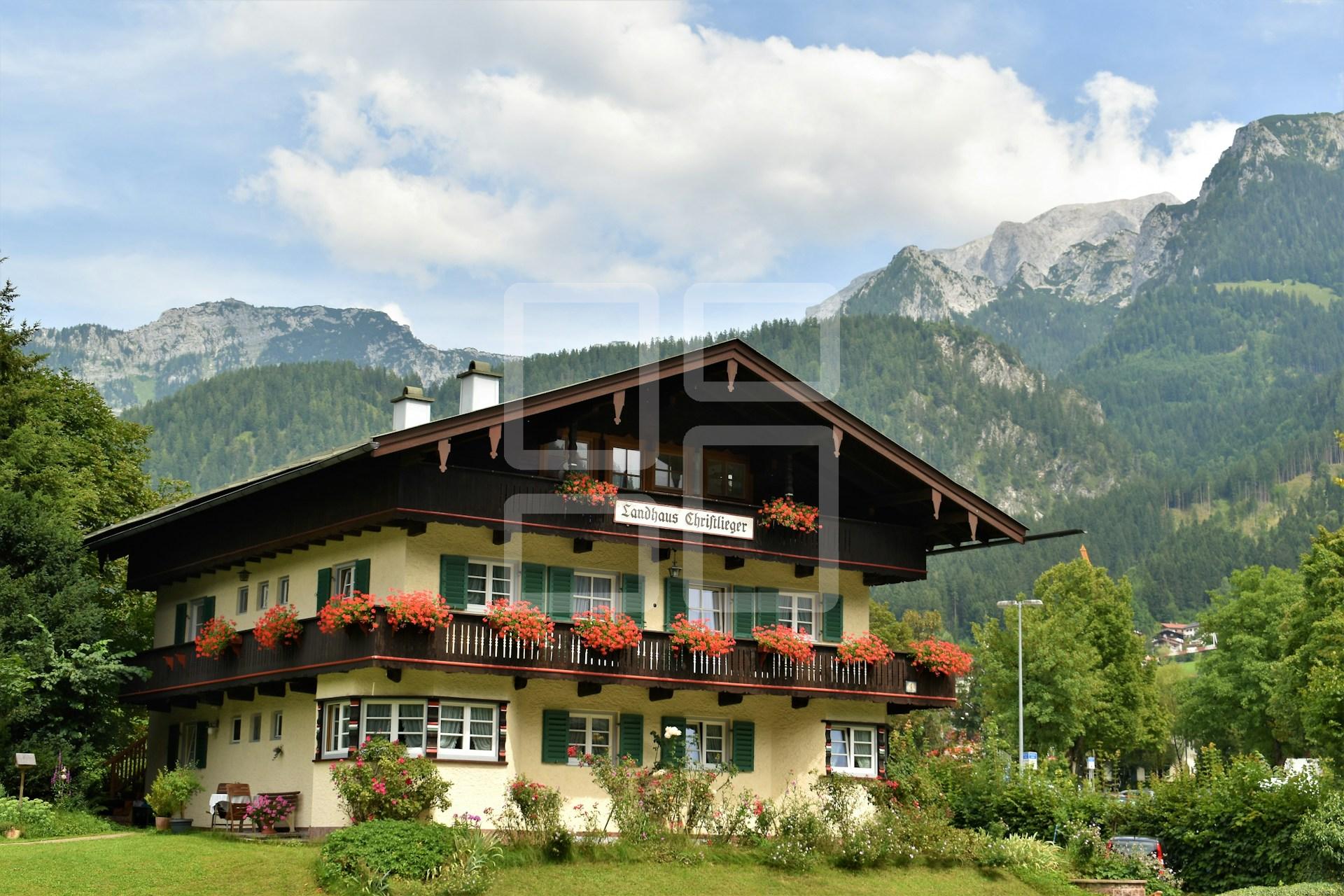 Image example home